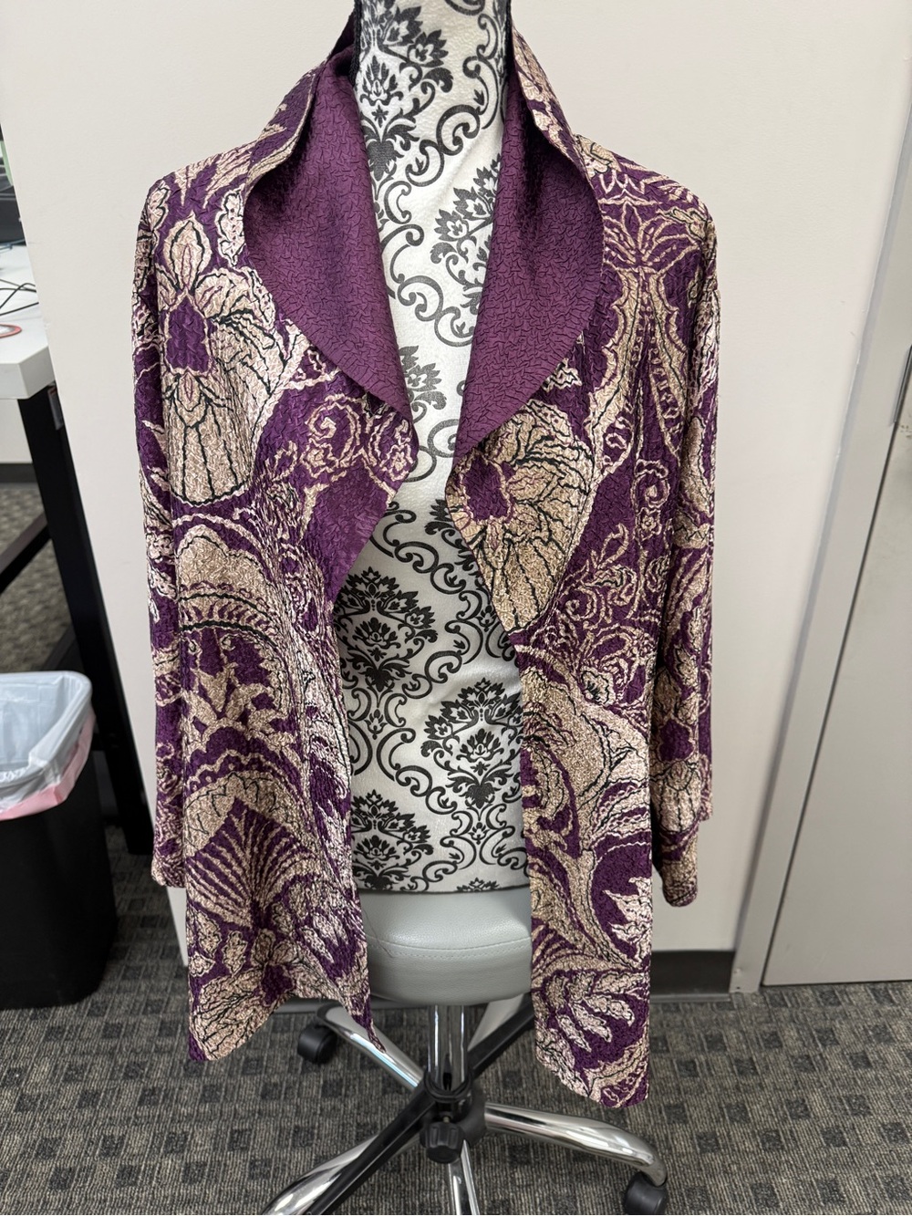 Chico’s Travelers Crushed Open Front Jacket NWT Purple Paisley Size 3